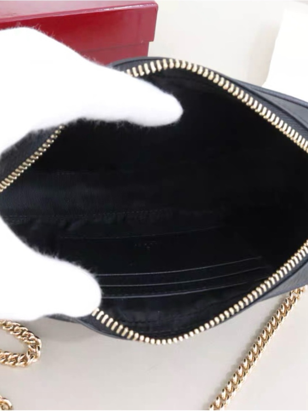 Gucci Black Leather GG Small Camera Crossbody with Gold Chain - Picture 9 of 9